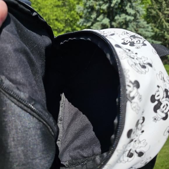 DISNEY Mickey Mouse & Minnie Mouse Mini Backpack - Picture 5 of 5